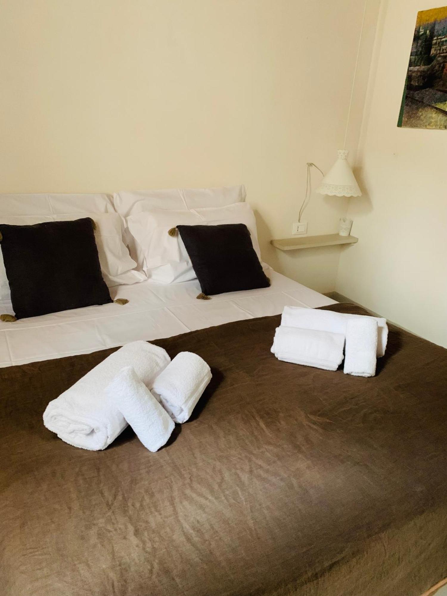 Locanda Sette Fate Spa E Solarium Palermo Habitación foto